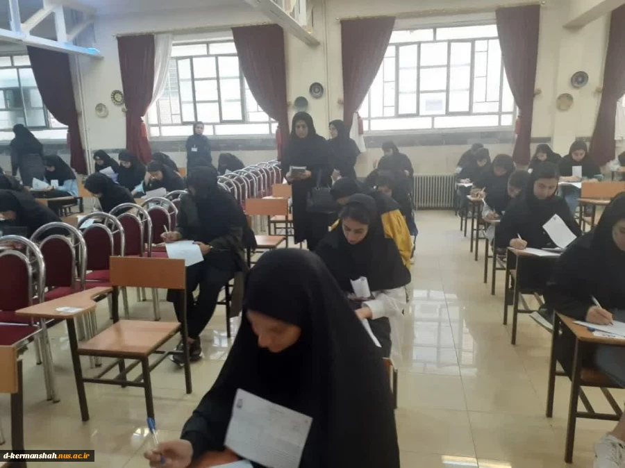 بازدید نظارت و ارزیابی دانشگاه رازی از جلسات امتحان پایان ترم 012 آموزشکده فنی و حرفه ای دختران کرمانشاه-دوشنبه 29 خرداد 1402 4