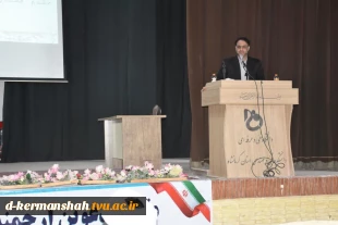 جلسه جهاد تبیین، اصول و فنون تدریس با حضور اساتید آموزشکده فنی و حرفه ای دختران کرمانشاه 3