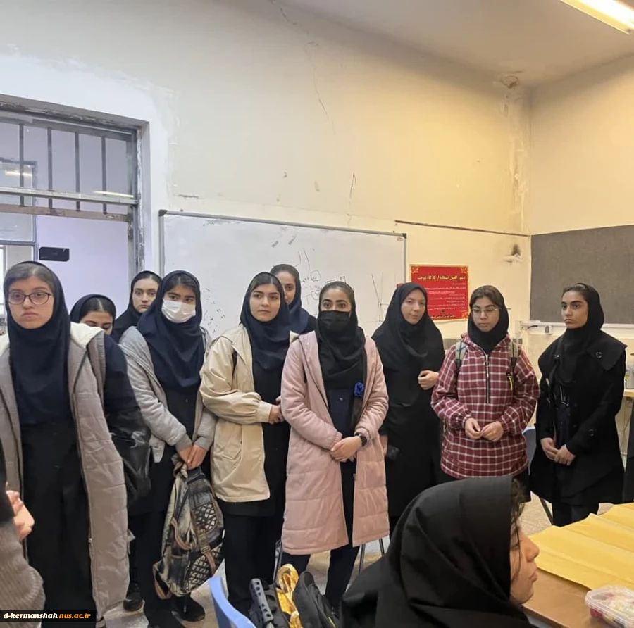 به مناسبت هفته جهانی  کار افرینی (GWA) در روز چهارشنبه 24 ابان ماه  بازدید همگانی (OPEN DAY) 3