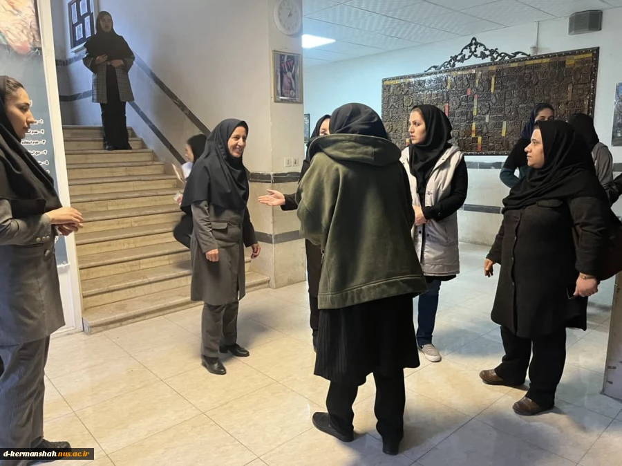 به مناسبت هفته جهانی  کار افرینی (GWA) در روز چهارشنبه 24 ابان ماه  بازدید همگانی (OPEN DAY) 4