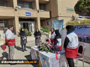 برپایی ایستگاه سلامت به مناسبت روز پرستار در دانشکده فنی دختران 

 6