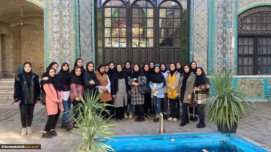 بازدید از تکیه معاون الملک در تاریخ یکشنبه ۲۸ آبان ۱۴۰۲ توسط دانشجویان دوره کارشناسی رشته گرافیک 2