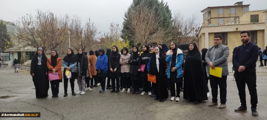بازدید دانش آموزان هنرستانی 4
