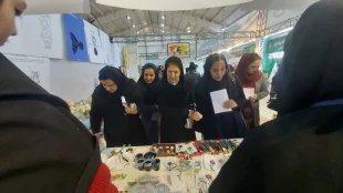 حضور دانشگاه فنی و حرفه ای استان کرمانشاه در نمایشگاه دستاوردهای پژوهش، فناوری و فن بازار استان کرمانشاه 3