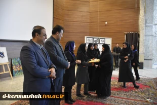 برگزاری مراسم استقبال از دانشجویان نو ورود در دانشکده فنی و حرفه ای دختران کرمانشاه 14