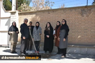 اجرای دومین مرحله درختکاری در آموزشکده فنی و حرفه ای دختران کرمانشاه 7