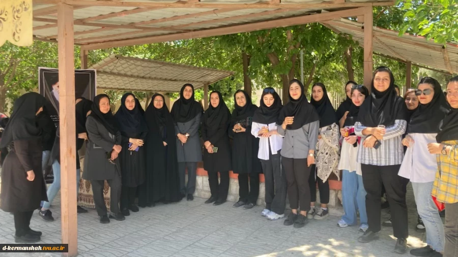 برپایی ایستگاه صلواتی به مناسبت سالگرد ارتحال امام خمینی(ره ) 2