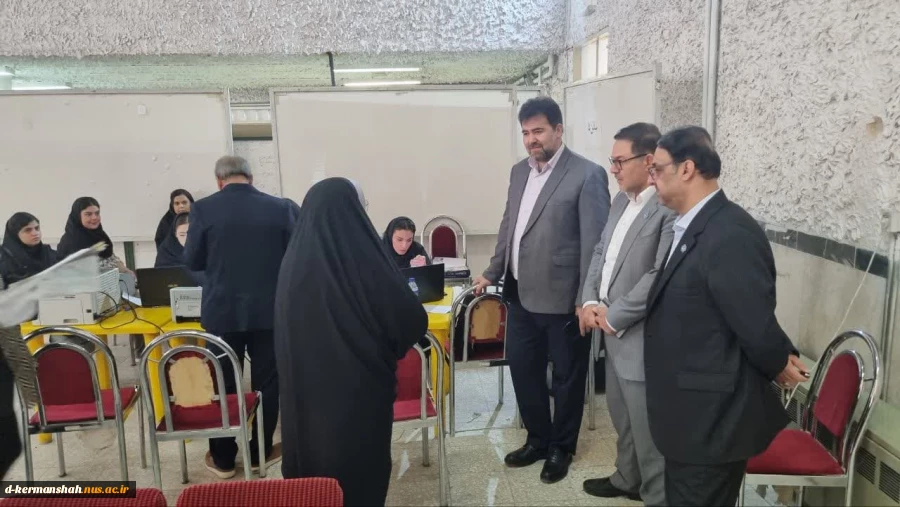ثبت نام دانشجویان نوورود 4