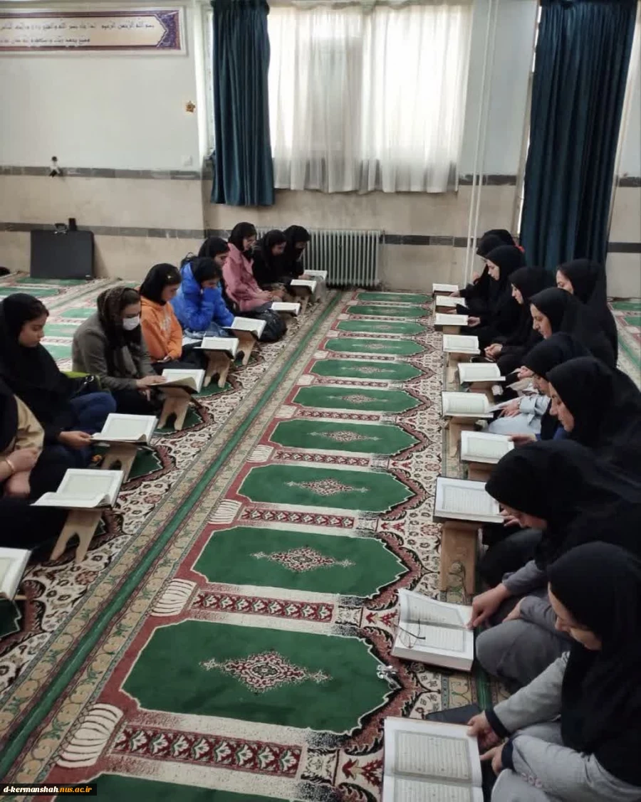 دومین جلسه مجلس پرفیض محفل انس با قرآن کریم  2