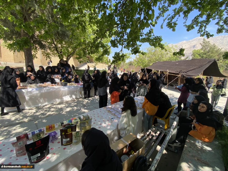 به مناسبت روز ملی نان و گندم،  بازارچه دانشجویی مواد غذایی به همت معاونت فرهنگی-دانشجویی و  واحد کارآفرینی و ارتباط با صنعت دانشگاه ملی مهارت واحد دختران کرمانشاه برگزار شد 9