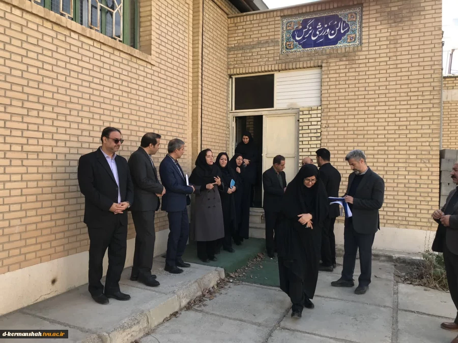بازدید جمعی از مسئولین سازمان مرکزی ازدانشگاه ملی مهارت واحد دختران کرمانشاه 3